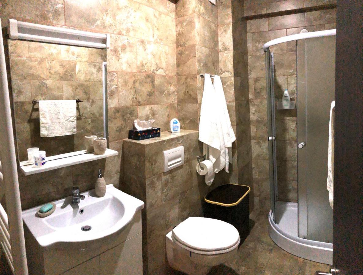 Lotus Northsea Apartment Mamaia